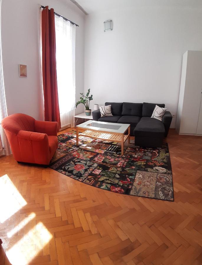 Citypark Classic Downtown Apartment Budapest Ngoại thất bức ảnh