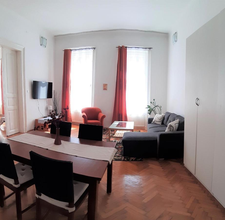 Citypark Classic Downtown Apartment Budapest Ngoại thất bức ảnh