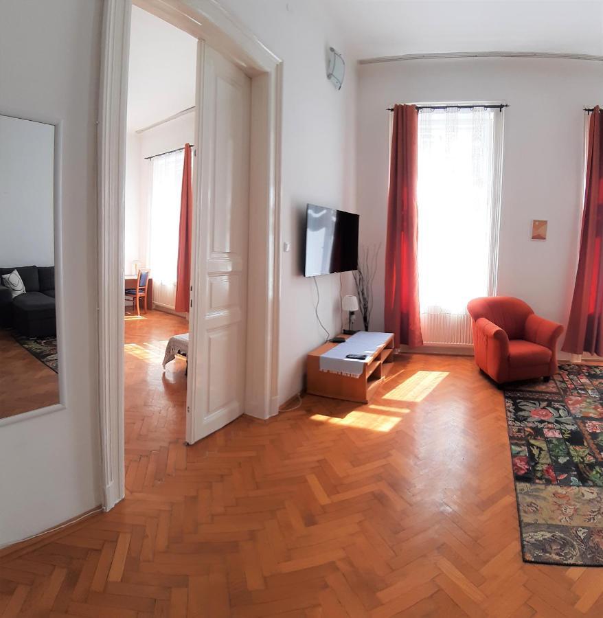 Citypark Classic Downtown Apartment Budapest Ngoại thất bức ảnh